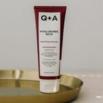 Гель-пенка для умывания Q+A Hyaluronic Acid Hydrating Cleanser