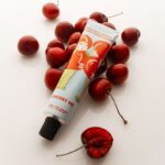 Cremă de mîini SISTERS AROMA cherry me smart hand cream