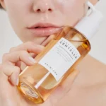 Uleiul de curățare cu Centella din Madagascar SKIN1004
