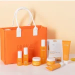 Set de îngrijire a pielii pentru iluminare  VITAMIN C ACTIV BRIGHTENING