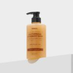 Scrab-gel de duș "KUNDAL Eau Thermale Spa Scrub Violet Muguet"
