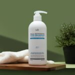 Șamponul Exfoliant Lador Real Intensive Acid Shampoo